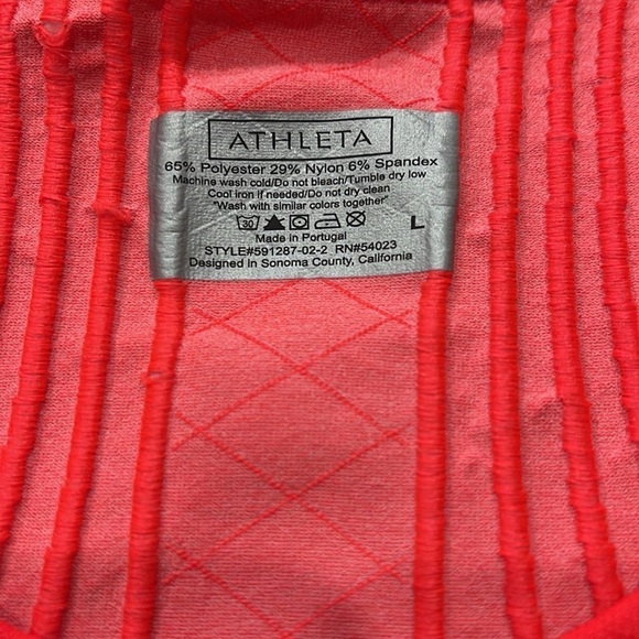 Athleta Finish Fast Line Tee Red It Neon Athletic Size Large - Picture 4 of 4